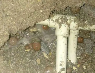 贡嘎卫生间测漏